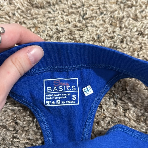 Thong Bundle - Picture 3 of 9